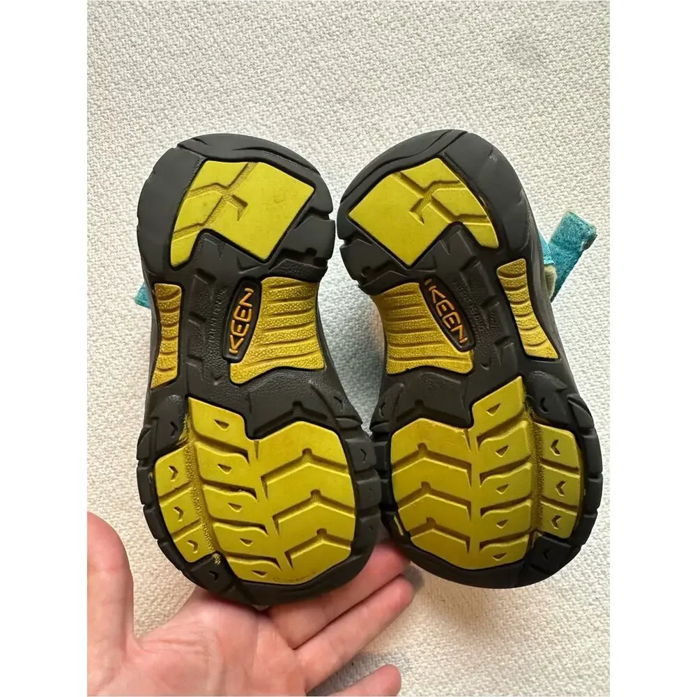 Keen kids waterproof sandals size 11